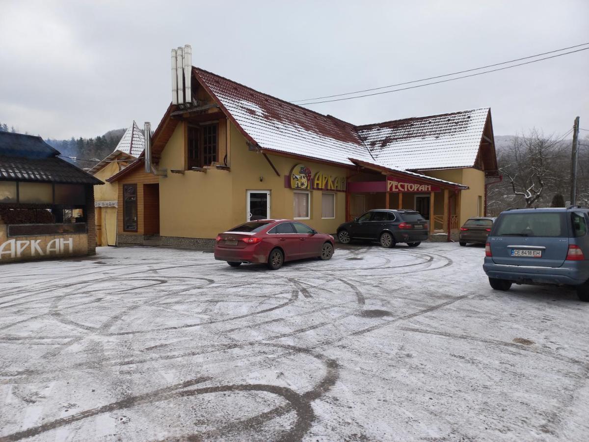 Садиба Федорчуків Гірська Хатина Şeşorî Exterior foto